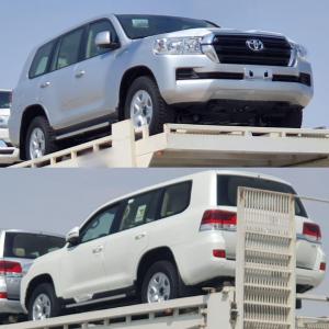 Новый Toyota Land Cruiser 200 показали на первых снимках