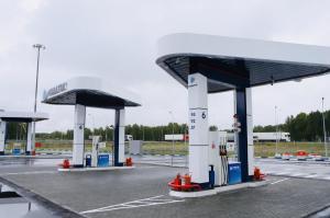На Урале открыли первую в России заправку со всеми видами топлива
