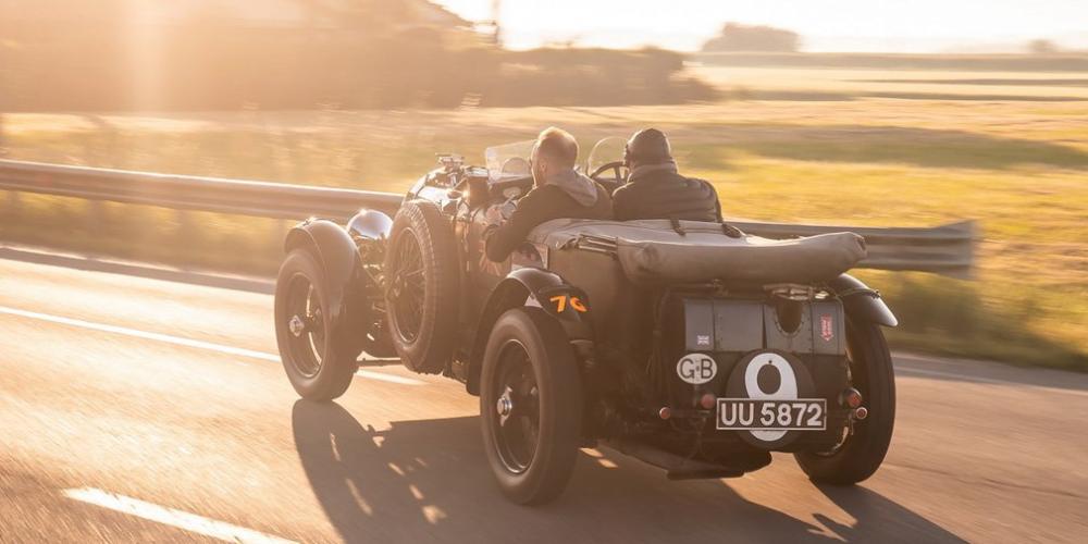 Bentley возродил довоенный спорткар Blower
