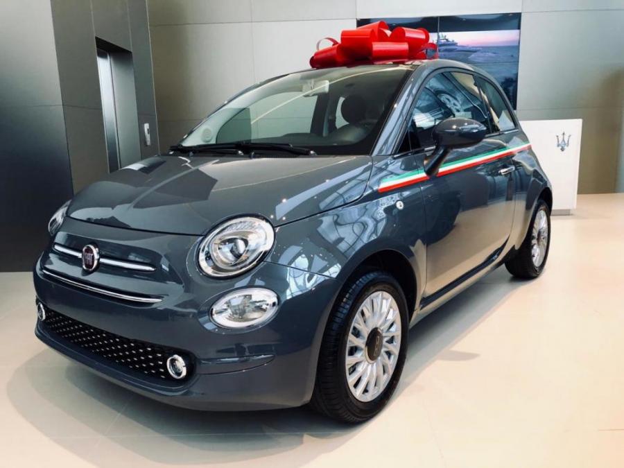 В московском каршеринге появились крошечные Fiat 500