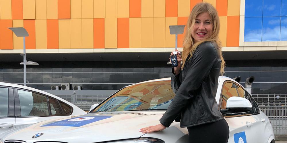 Конькобежка Ольга Фаткулина продаст подаренный в Кремле BMW