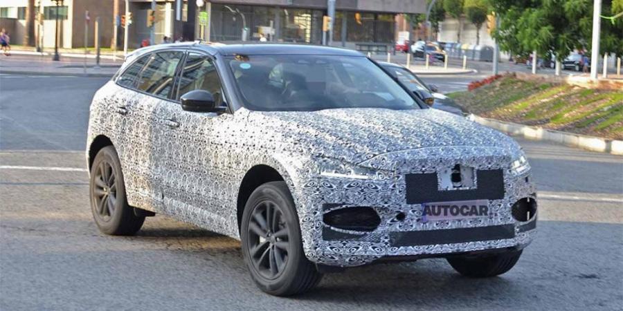 Обновленный Jaguar F-Pace впервые замечен на тестах