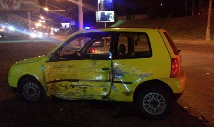 Мотоцикл и VW столкнулись в Минске. Возбуждено уголовное дело