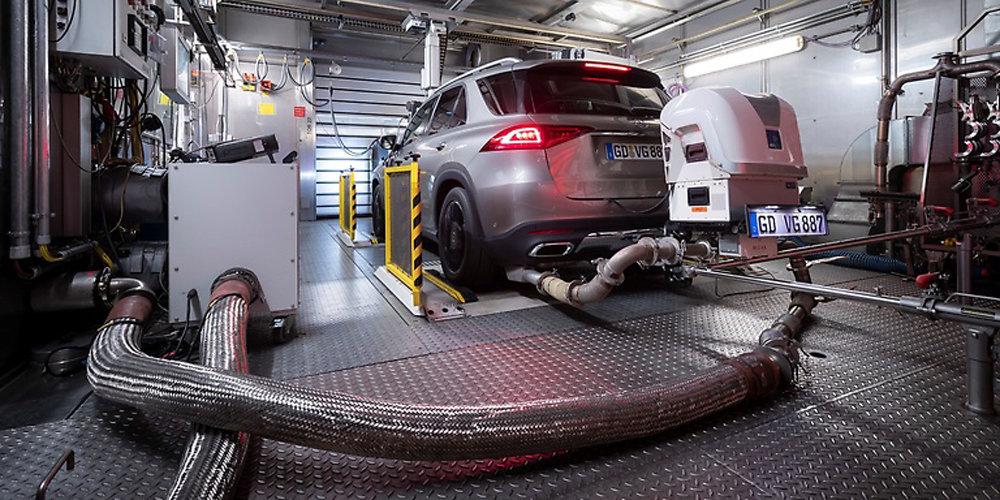 Штрафуй своих, чтобы чужие боялись: родной город Daimler AG наказал концерн на 870 млн евро