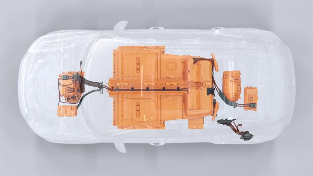 Электромобиль Volvo XC40