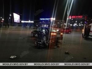 В Могилеве бесправник на Audi не пропустил мотоциклиста — тот погиб на месте
