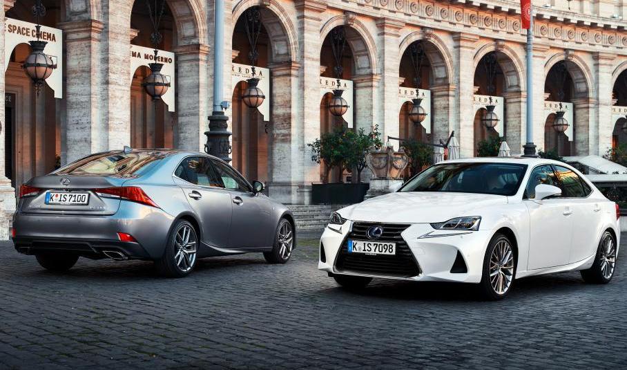 Lexus прекратил продажи одной модели в России