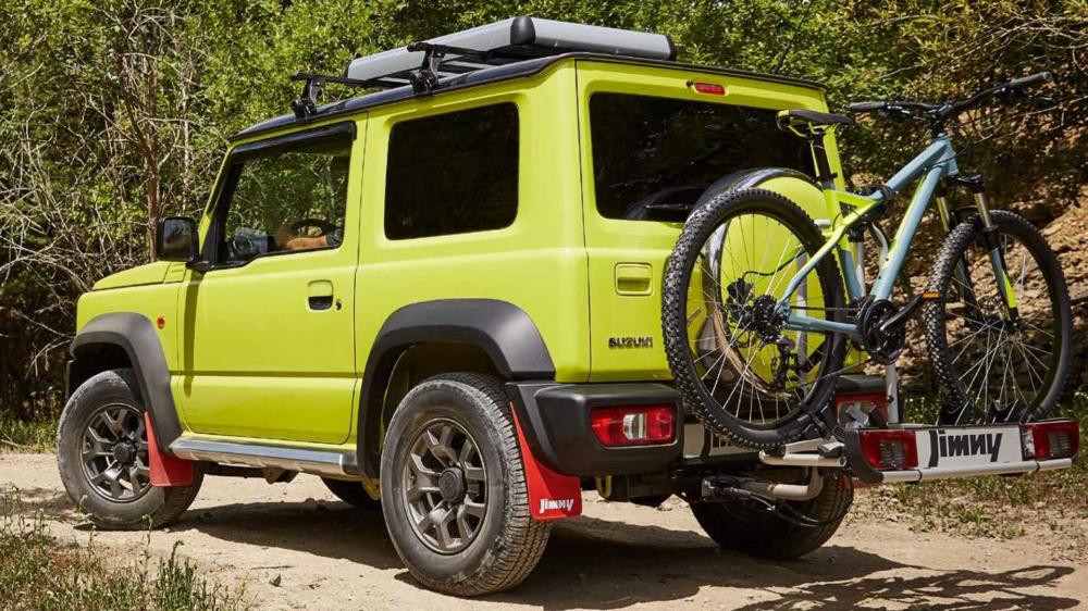 Россиянам могут не достаться аксессуары из коллекции нового Jimny