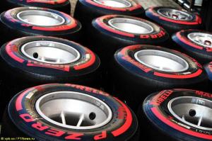 В Барселоне начались тесты Pirelli