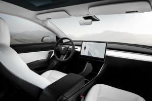 Tesla запатентовала необычную технологию подогрева и охлаждения кресел с помощью жидкости