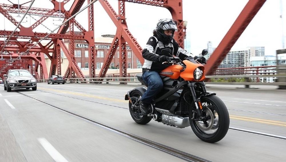 Компания Harley-Davidson временно остановила производство LiveWire