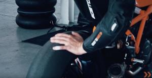 KTM продолжают продвигать новый 1290 Super Duke R