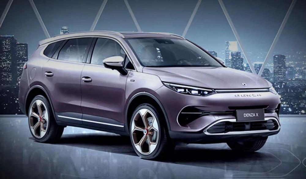 Daimler AG полностью раскрыл серийный кроссовер Denza