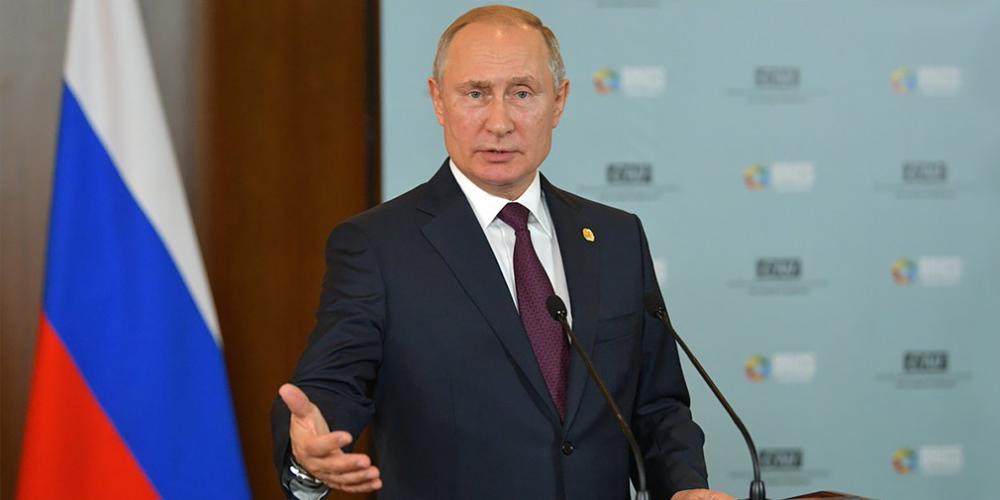 Путин назвал чушью введение новых правил медосмотра для водителей