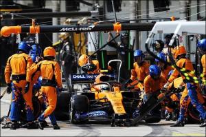 McLaren и FxPro продлили контракт
