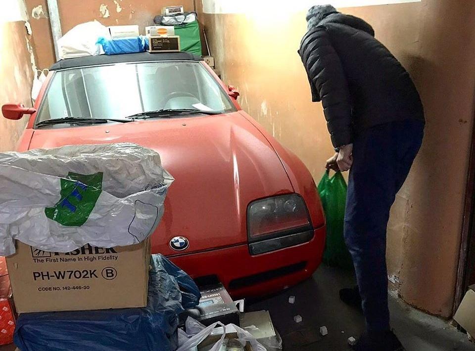 В Украине нашли раритетный спорткар BMW