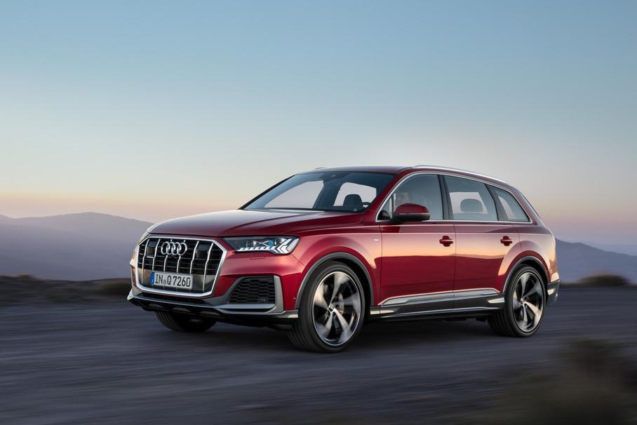 У Audi возникли проблемы со сборкой кроссовера Q7 в России