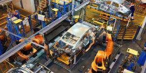 Власти призвали Ford ускорить продажу завода в России