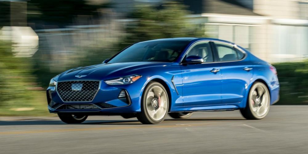 Седан Genesis G70 получит новую «турбочетверку»