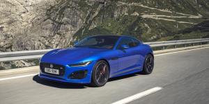 Jaguar назвал российские цены на обновленный F-Type