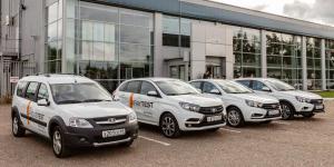 За год россияне потратили более 184 млрд рублей на покупку машин Lada