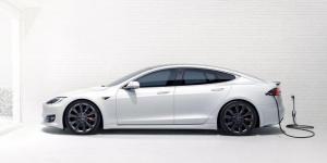 Компания Tesla запатентовала аккумулятор-миллионник