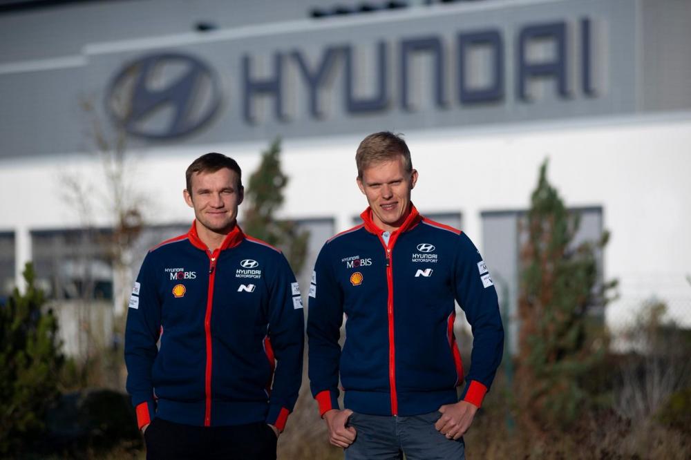 Отт Тянак впервые появился на публике в униформе Hyundai