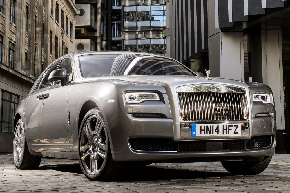 У 18-летнего москвича угнали Rolls-Royce Ghost стоимостью 19 млн рублей