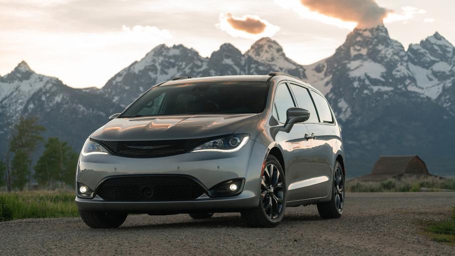 Единственная в РФ модель Chrysler получит полный привод