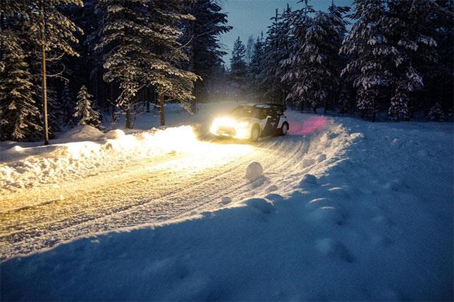 Боттас не избежал проблем в первый день Arctic Rally