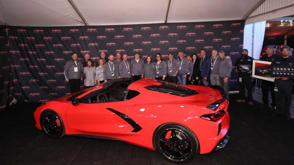 Первый Corvette Stingray С8 продан за 3 миллиона долларов