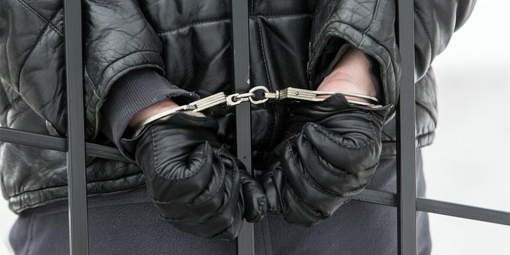 Полицейские задержали мошенников, похитивших 300 автомобилей