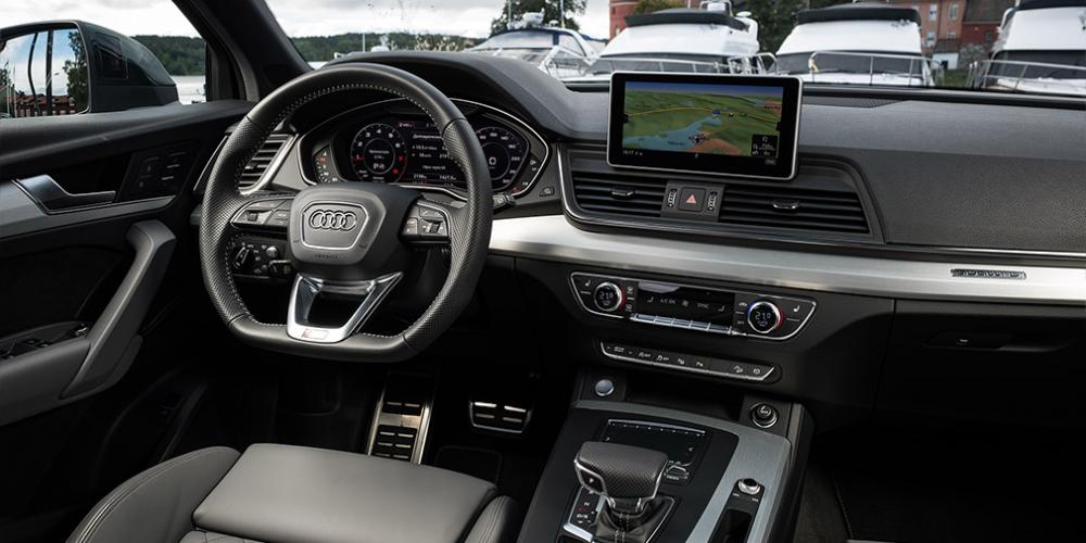 Audi привезла в Россию кроссовер Q5 с 249-сильным дизелем V6