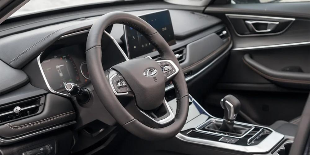 Chery показала салон самого большого кроссовера Tiggo для России