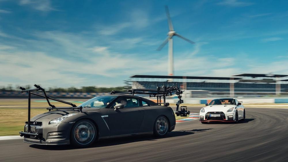 Видео: суперкар Nissan GT-R подготовили к съемкам автомобильных погонь