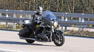 Шпионские фото BMW R18 Bagger, почти готового к производству