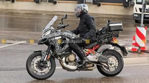 Шпионские фото Ducati V4 Multistrada 2021 года