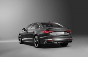 Модернизированный Audi A4L