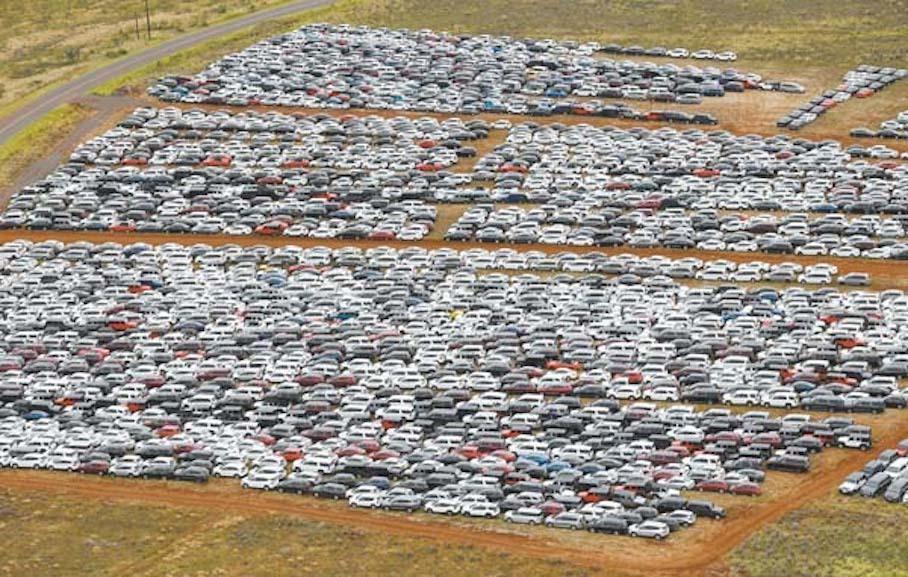  Посмотрите на 100-километровое кладбище арендных автомобилей