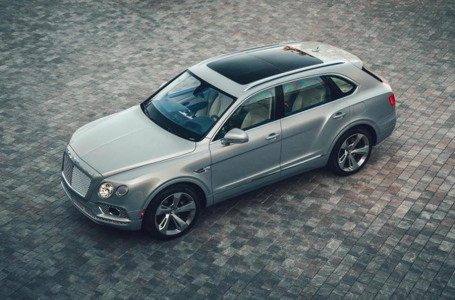 Подсчитан реальный расход гибрида Bentley Bentayga. Он оказался невпечатляющим