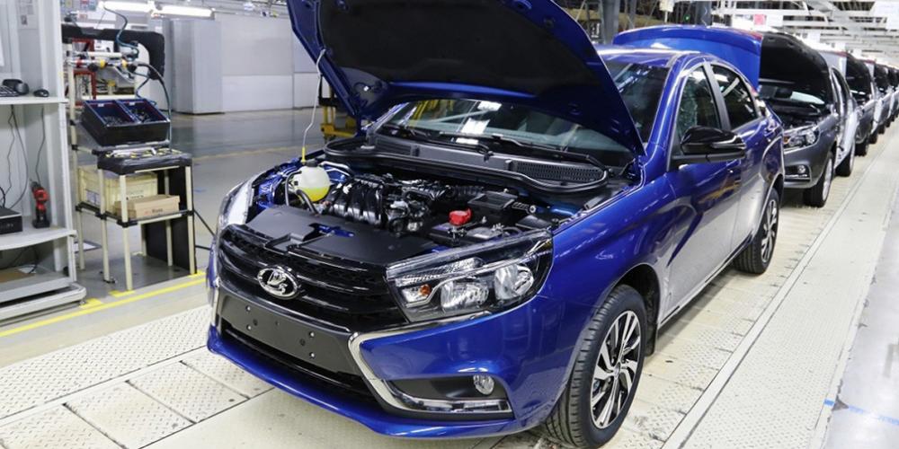 АвтоВАЗ приостановит выпуск автомобилей почти на 3 недели