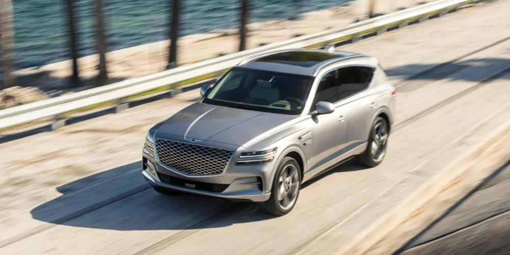 Названы сроки дебюта конкурента Audi Q5 и BMW X3 от Genesis