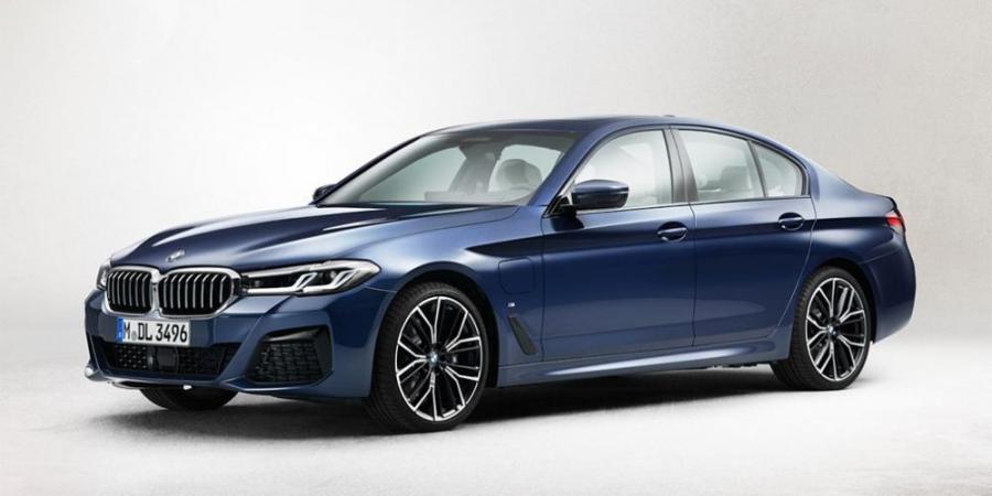 Появились первые фотографии обновленной BMW 5-Series