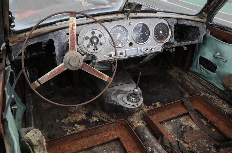 Aston Martin DB2 Drophead Coupe 1952 года