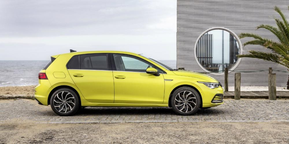 Volkswagen приостановил поставки новых Golf и Skoda Octavia