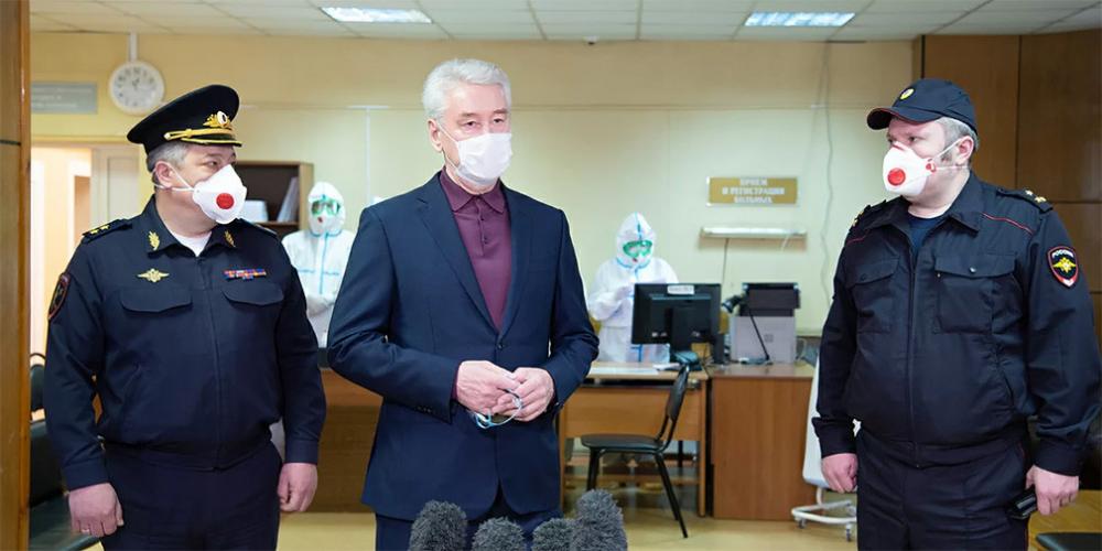 Собянин пообещал уничтожить базу пропусков с данными водителей