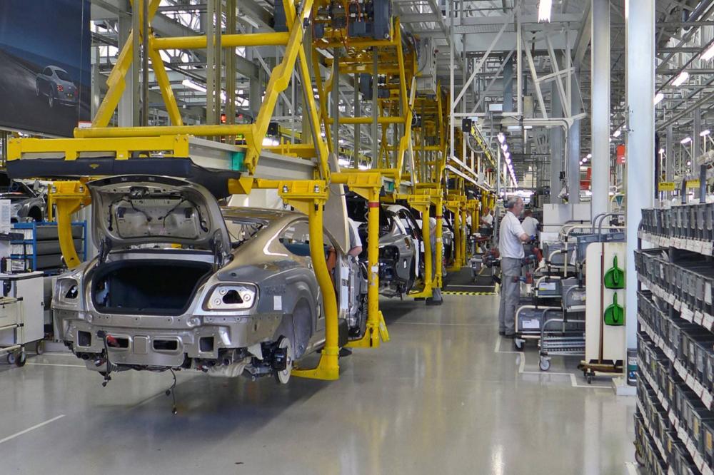Bentley уволит 25% своих сотрудников