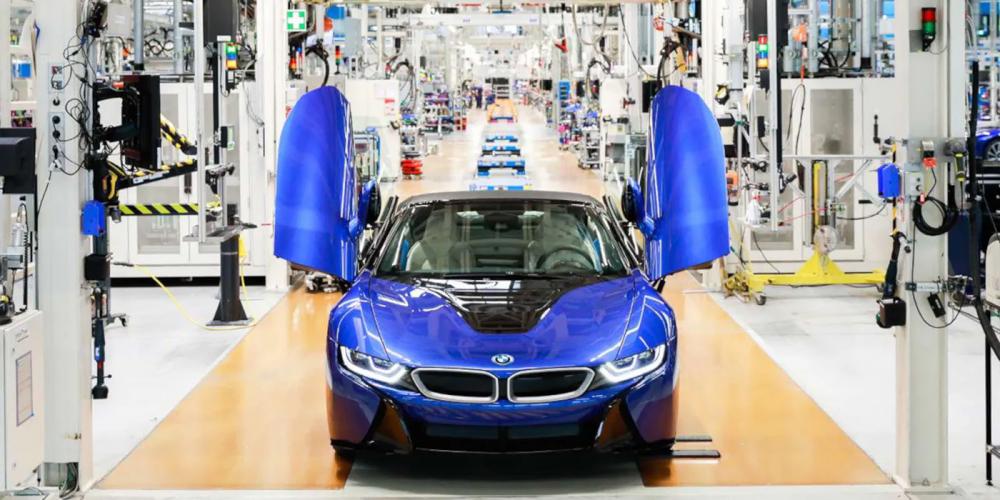BMW сняла с производства спортивный гибрид i8