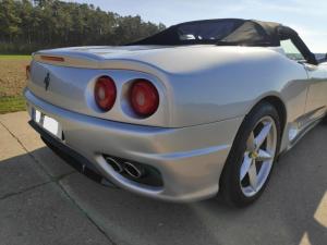 В продаже появилась точная копия Ferrari 360, сделанная из Toyota