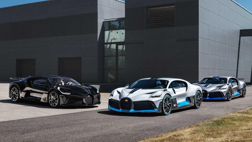 Это Divo: свои гиперкары от Bugatti получили первые заказчики